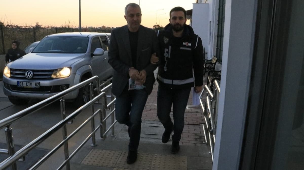 Adana merkezli 13 ilde FET operasyonu: 20 gzalt karar