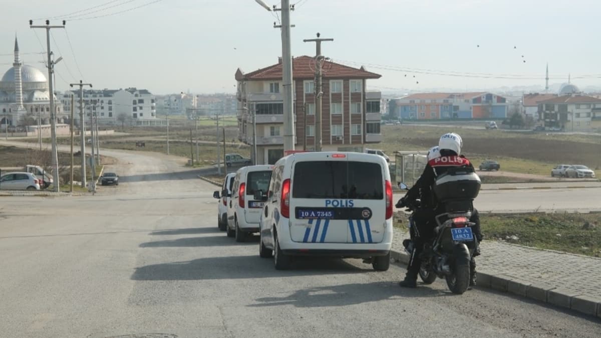 Balkesir'de polis 23 aranan ahs yakalad 