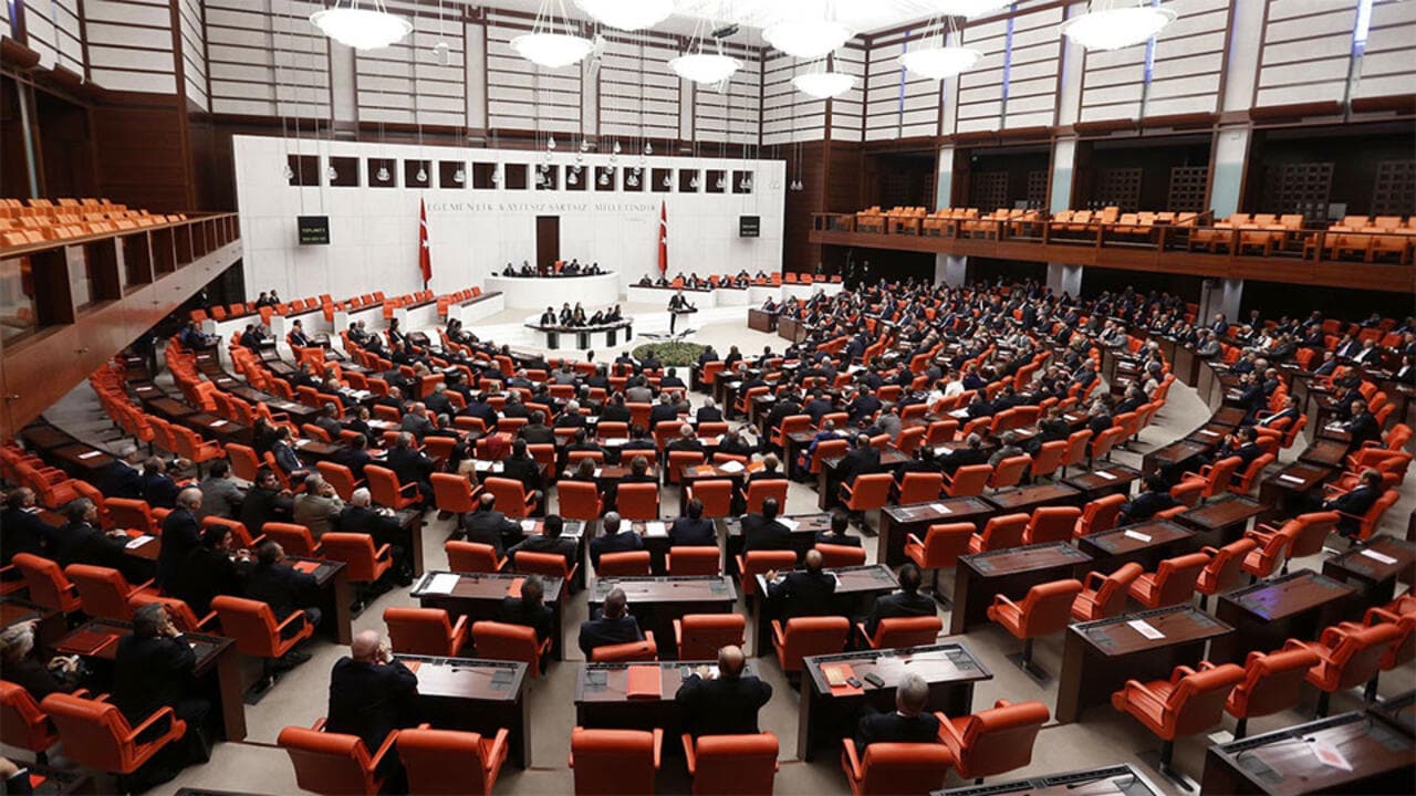 Ekonomiye ili�kin 'torba teklif' TBMM Plan ve B�t�e Komisyonunda