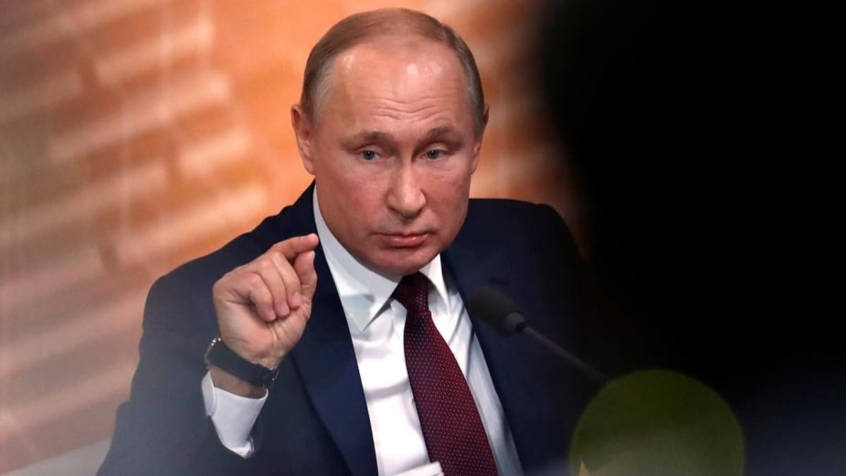 Rusya'da yeni anayasa referandumu tartmalar alevlendi, Putin muhalefeti sulad 