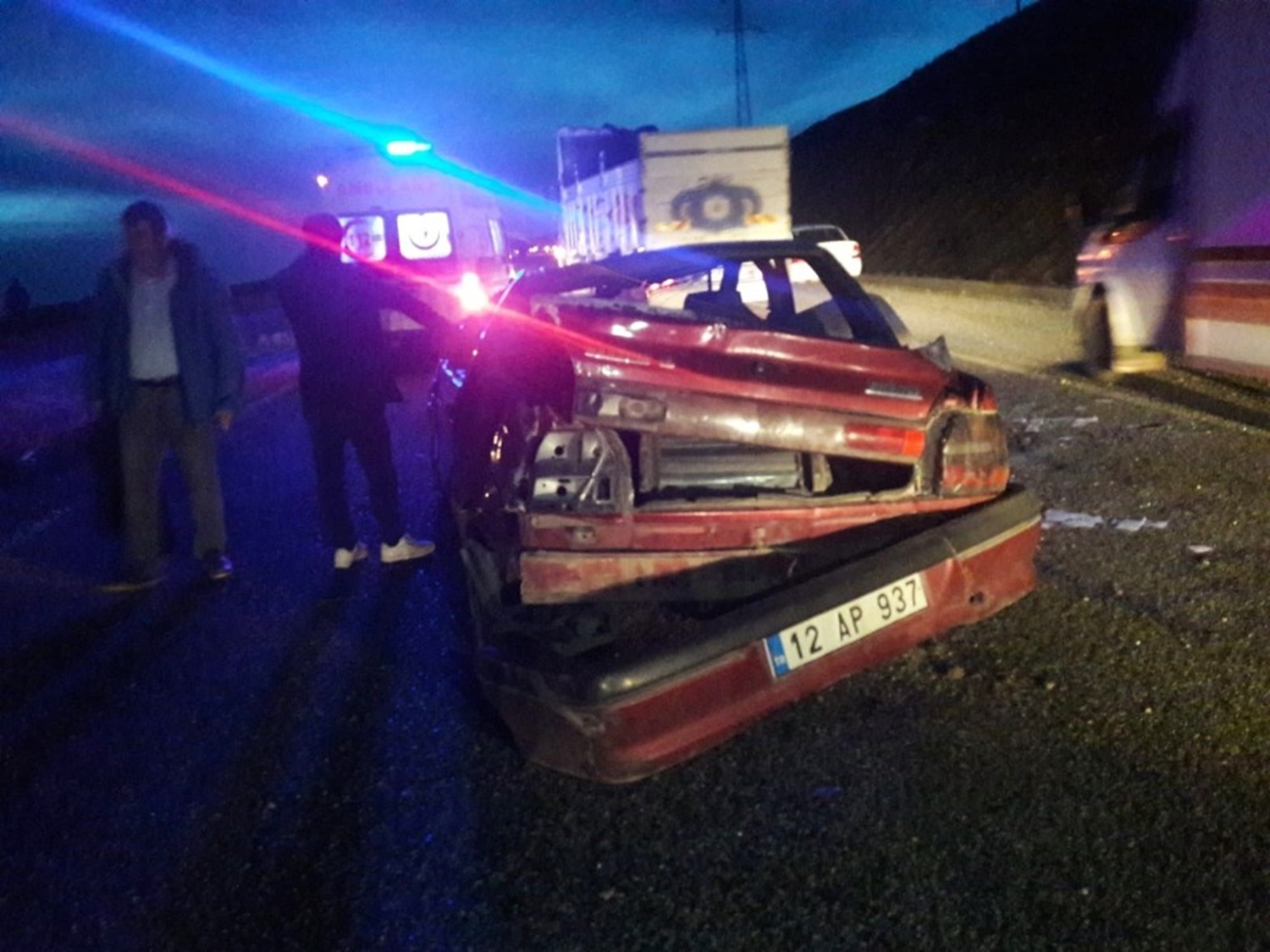 Diyarbak�r'da trafik kazas�: 5 yaral�