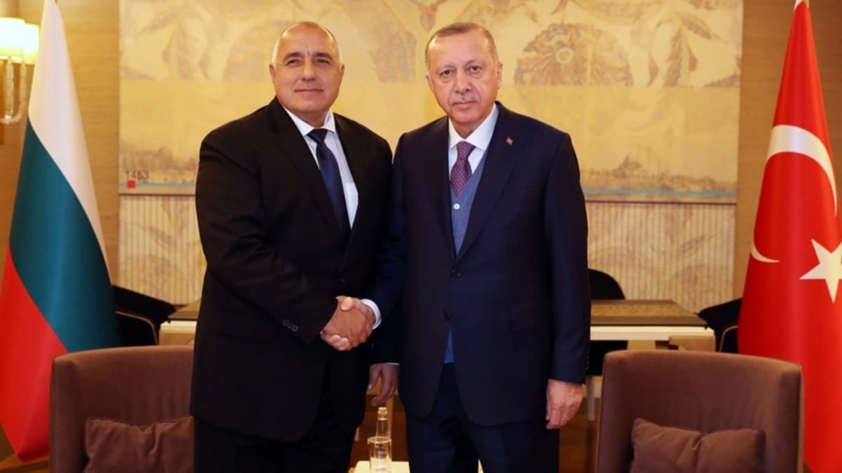 Cumhurbakan Recep Tayyip Erdoan, Bulgaristan Babakan Boyko Borisov ile telefonda grt