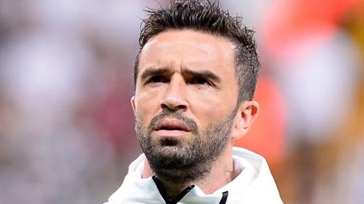 G�khan G�n�l: 'T�m T�rkiye'nin ba�� sa� olsun'