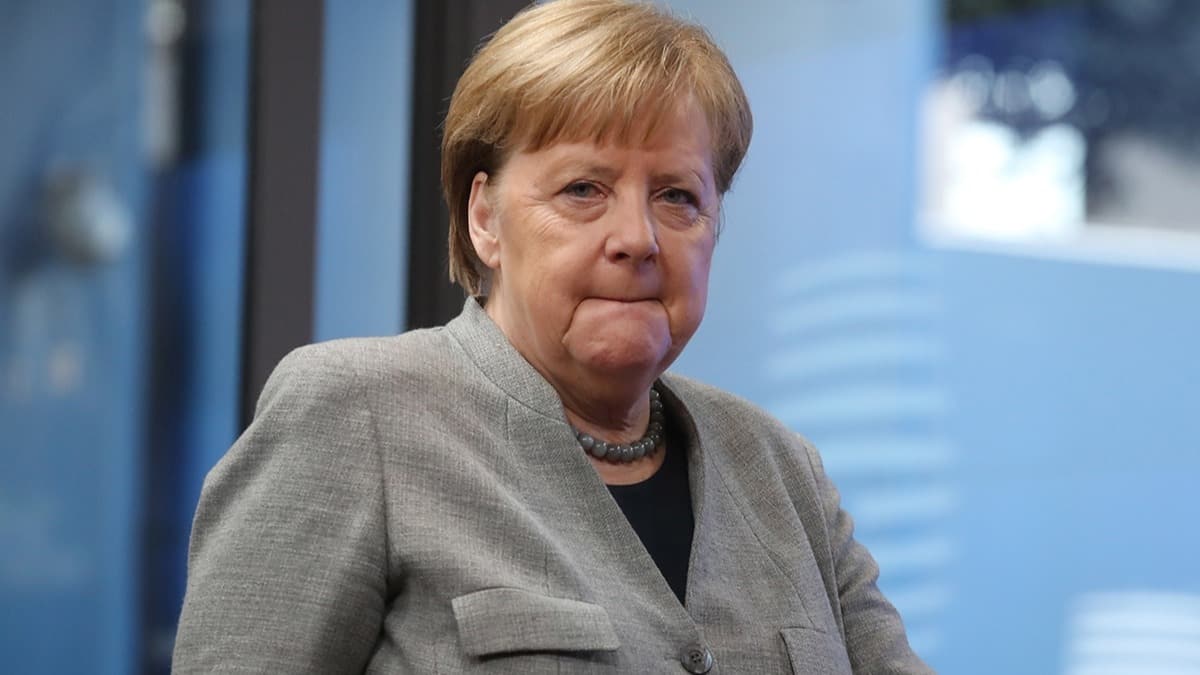 Merkel: Almanya'da insanlarn gvenliini salamak en ncelikli grevimiz