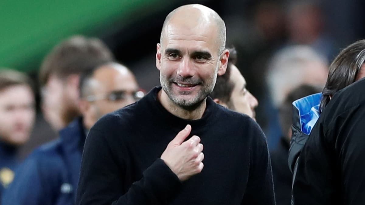 Guardiola kupalara doymuyor!