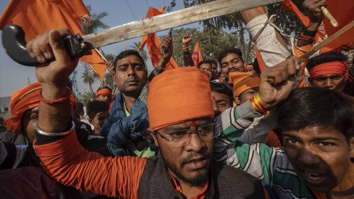 Hindistan'da radikal milliyeti Hindu eteler gazetecileri hedef alyor