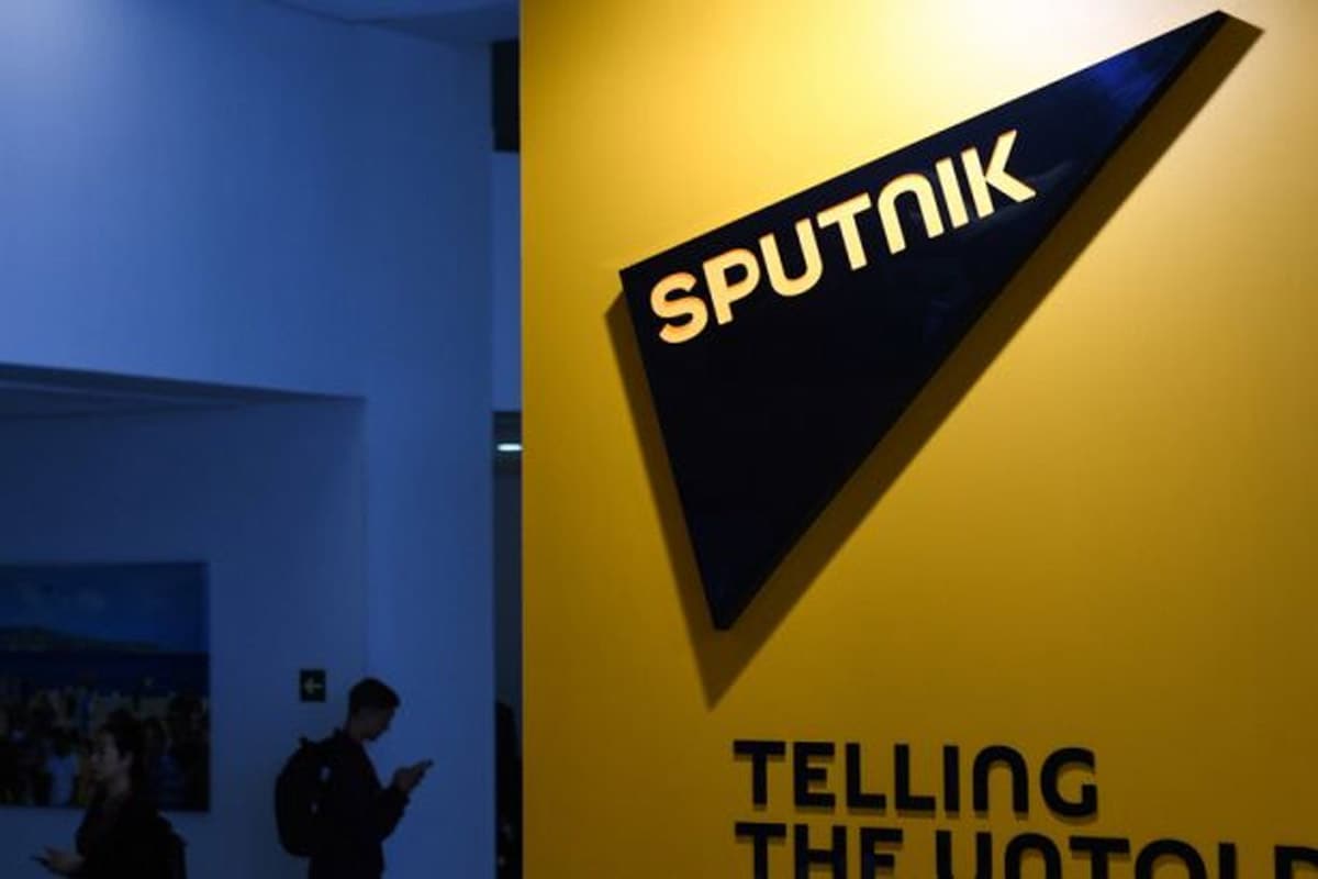 Sputnik'in Genel Yay�n Y�netmeni ve �� �al��an� g�zalt�na al�nd�