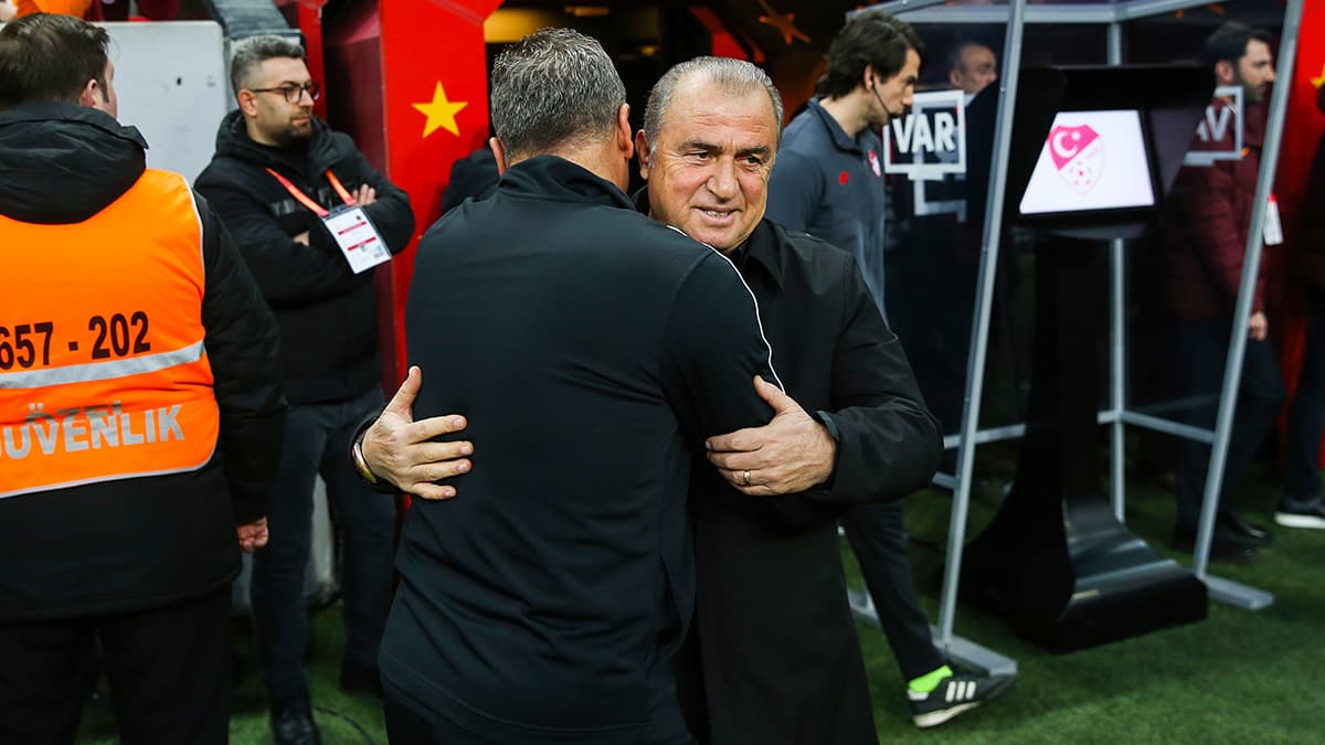 Terim ve Hamzao�lu: 'Birlik olma zaman�'