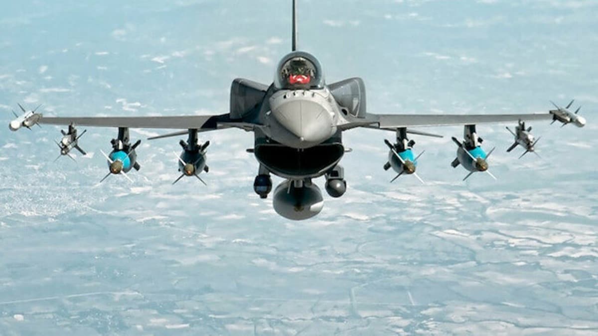 Suriyelilerden Bahar Kalkan Harekat'na destek: 9 ylda ilk defa gkyzndeki bir uaktan korkmadk