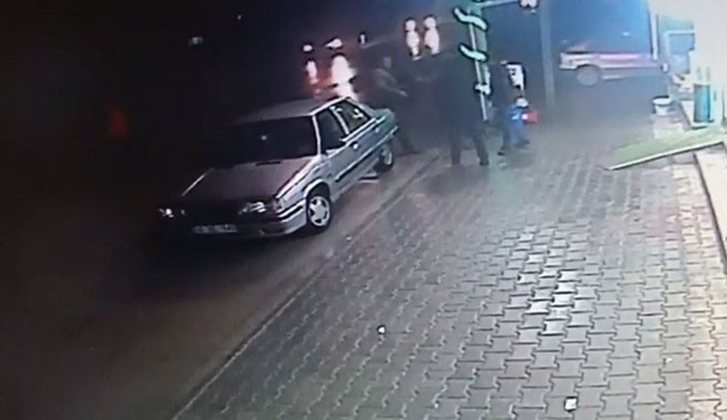 Bolu'da otomobilin yayaya �arpma an� kameralara yans�d�