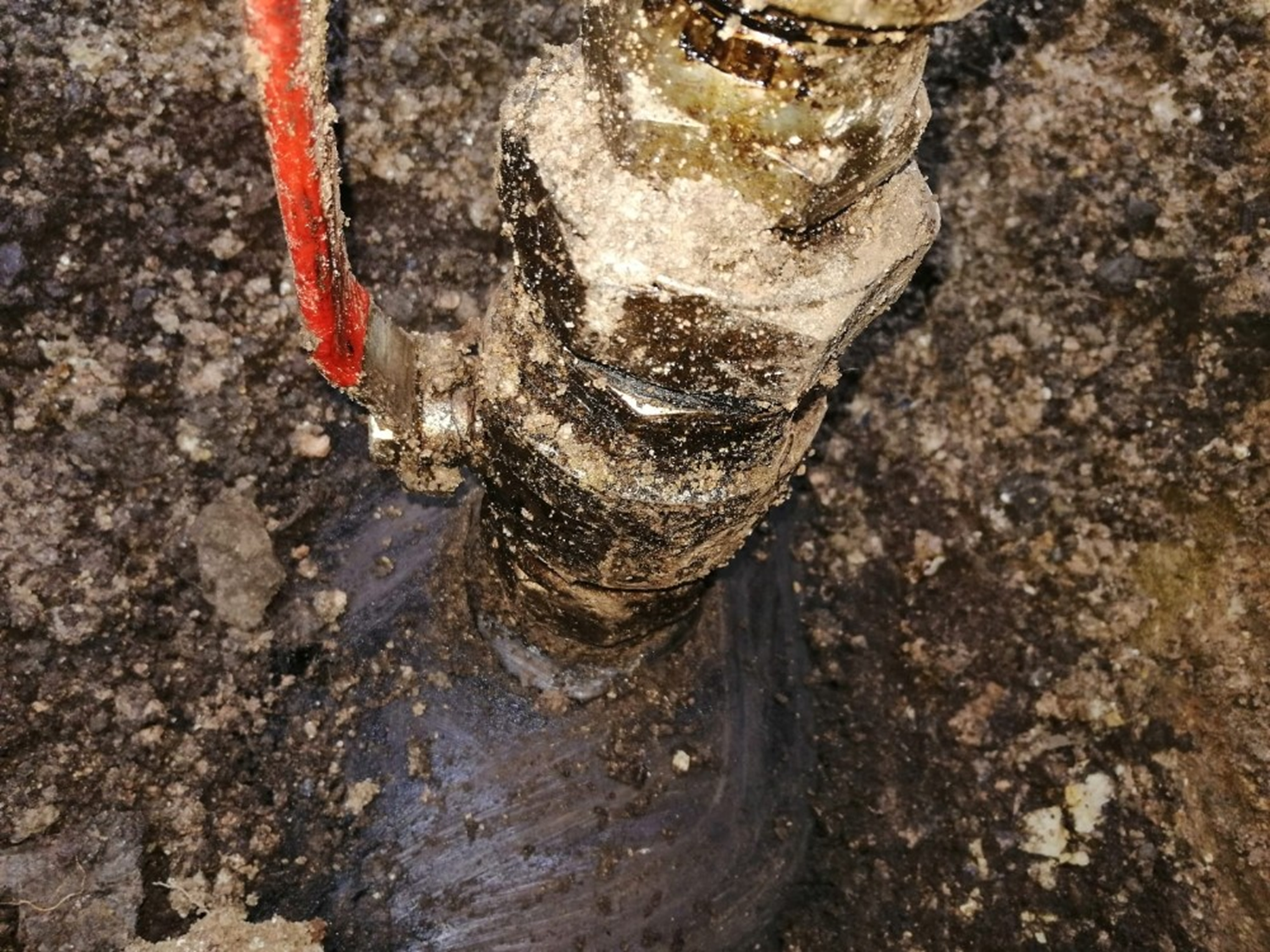 Petrol h�rs�zlar�na su��st�