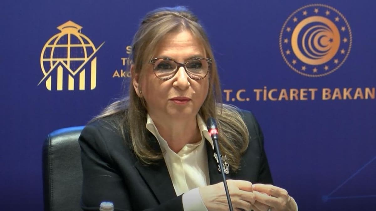 Son dakika... Bakan Pekcan: Vatandalarmza cretsiz eitim vereceiz