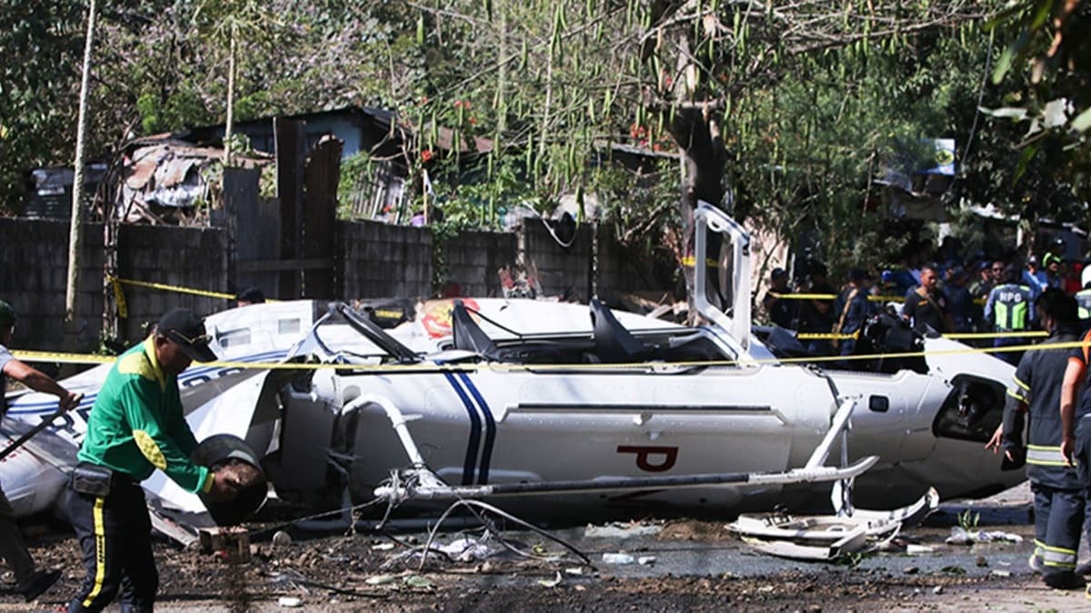 Filipinler'de helikopter kazas 