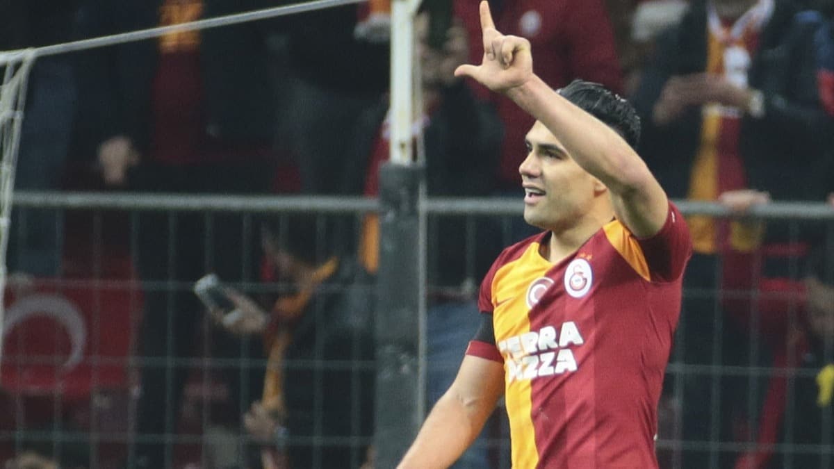 Galatasaray'da Radamel Falcao sevinci
