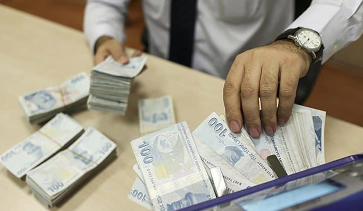 Mahkemeden 'K�dem tazminat�' karar�