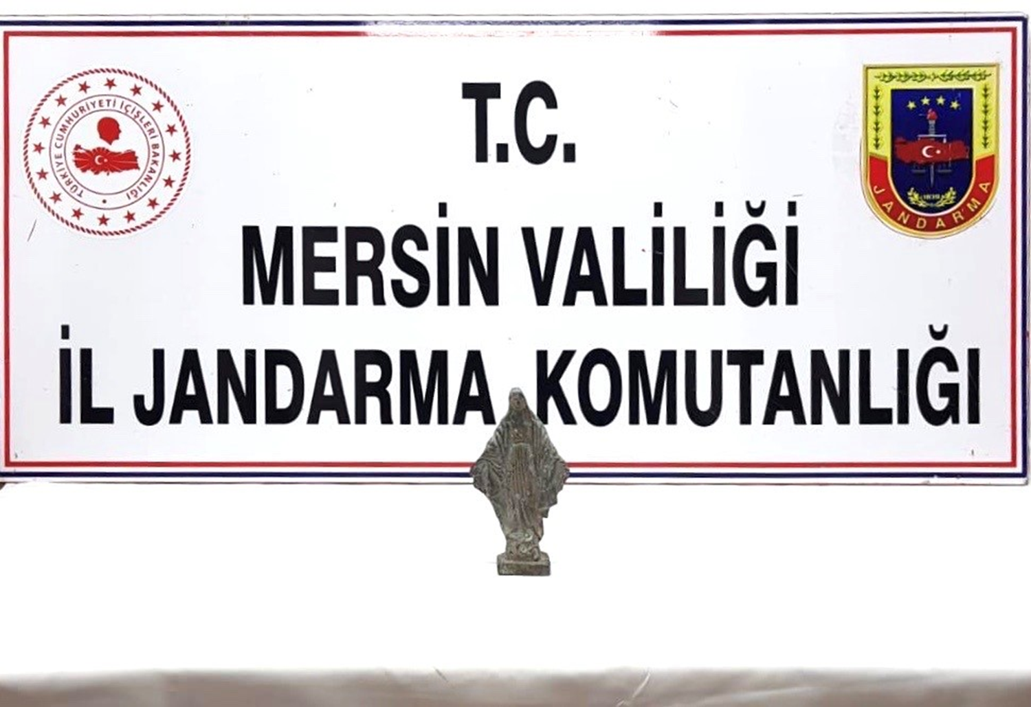 Tarihi eser operasyonunda 'Meryem Ana' heykeli ele ge�irildi