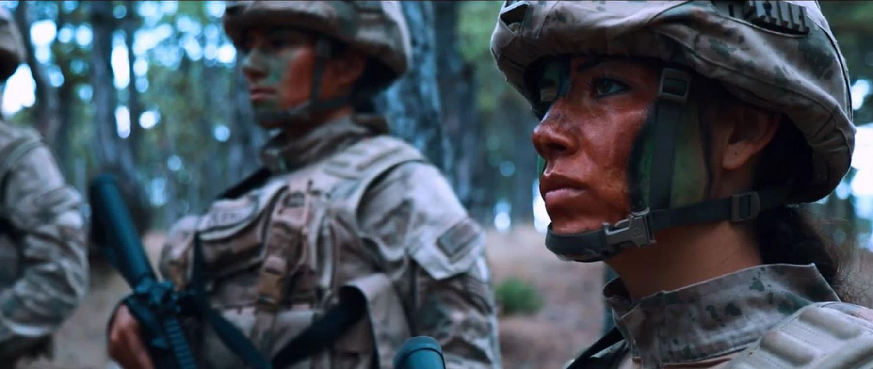 Kad�n jandarmalardan d�nya kad�nlar�na: Asla pes etmeyin!