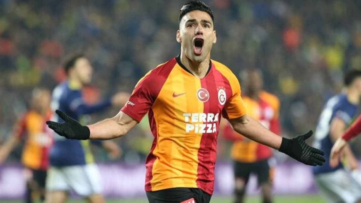 Radamel Falcao, Sper Lig'e damga vuruyor