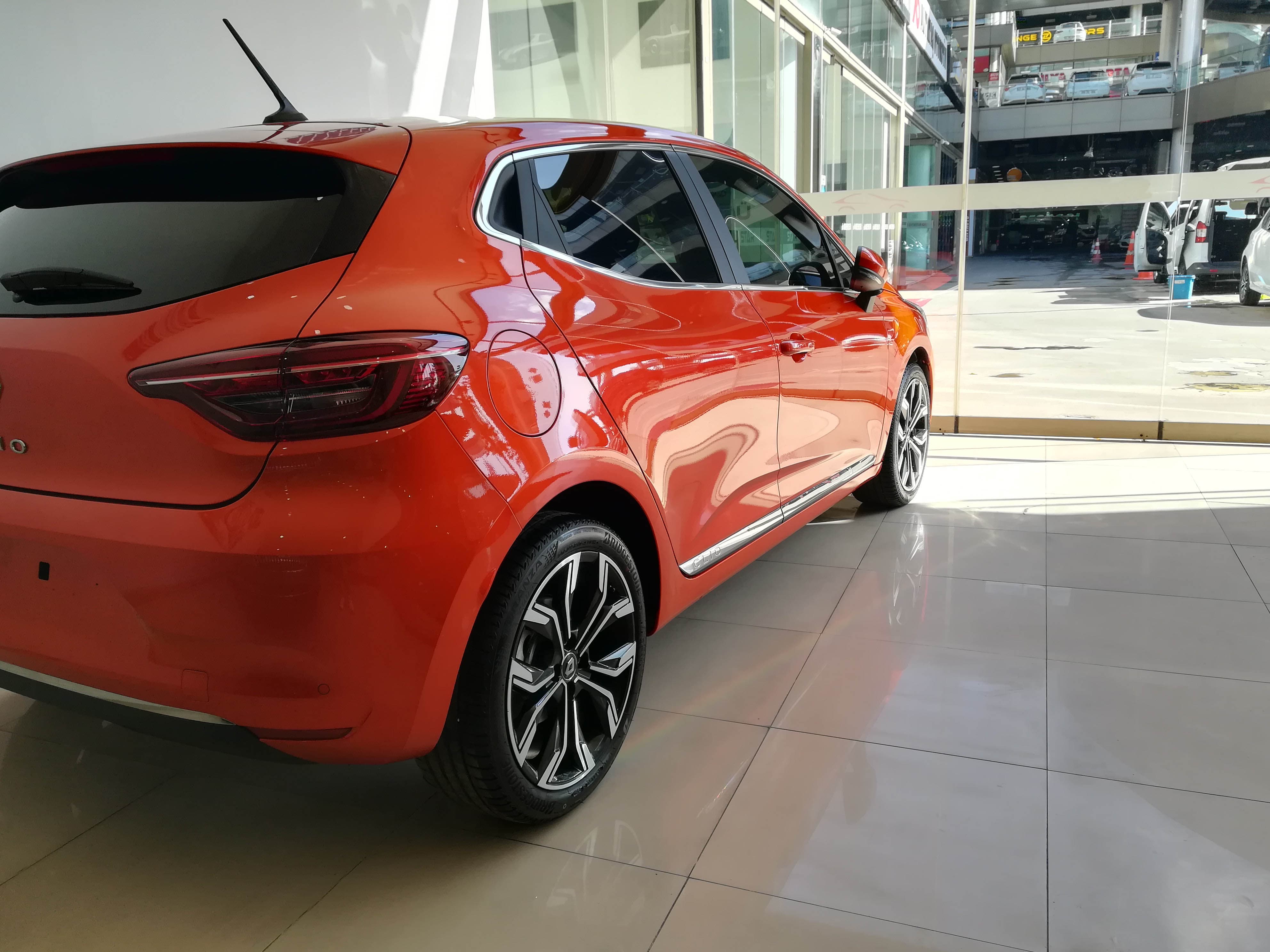 �kinci el otomobilde art�� harekete ge�irdi