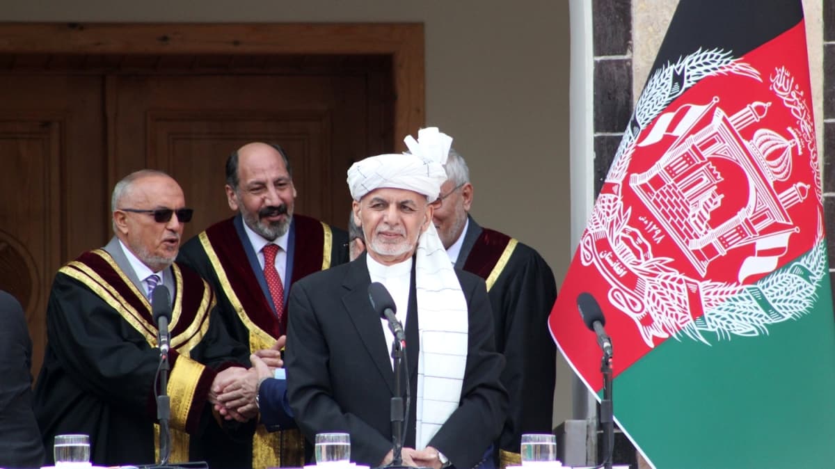 Tek seimden iki bakan: lke i savaa m srkleniyor?