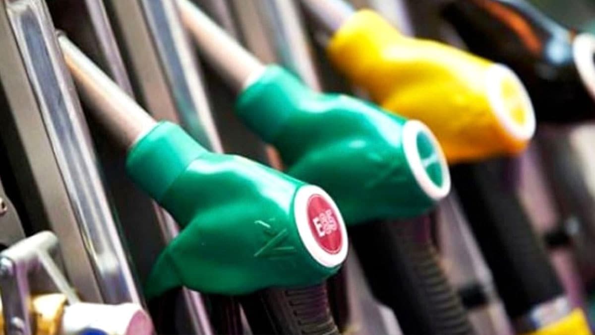 Benzin ve motorine ne kadar indirim yap�lacak? Benzin ve motorin fiyat�na indirim geldi mi?