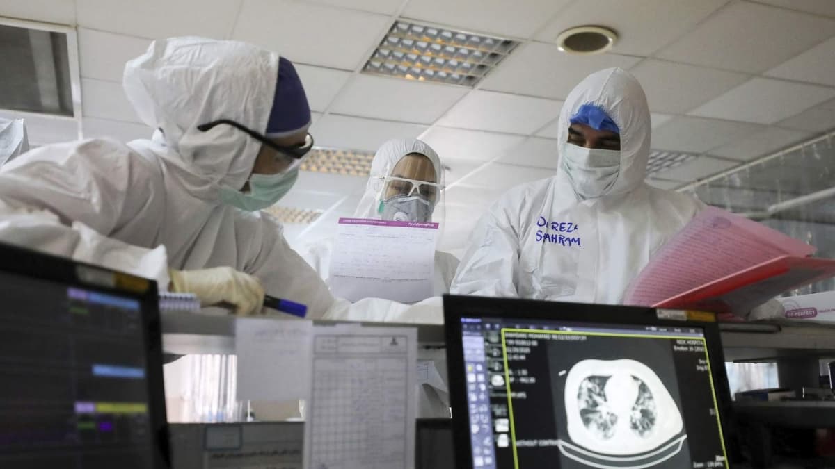 ran'da koronavirsten len salk personeli ''grev ehidi'' saylacak