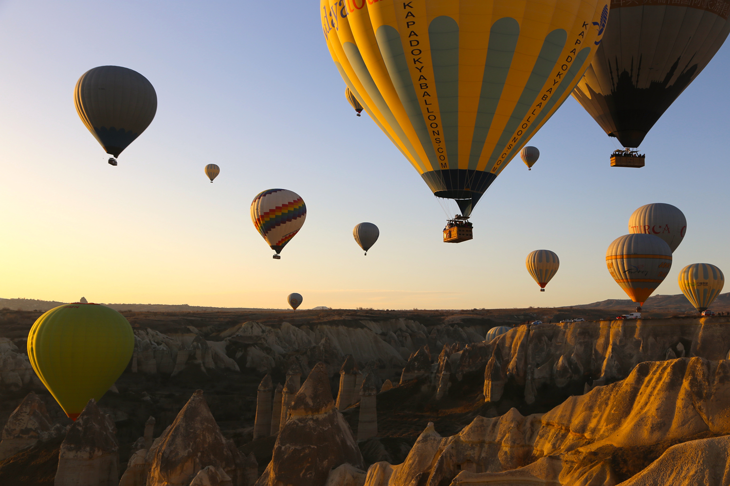 Son 5 y�lda 2 milyonu a�k�n turist Kapadokya'y� g�ky�z�nden izledi