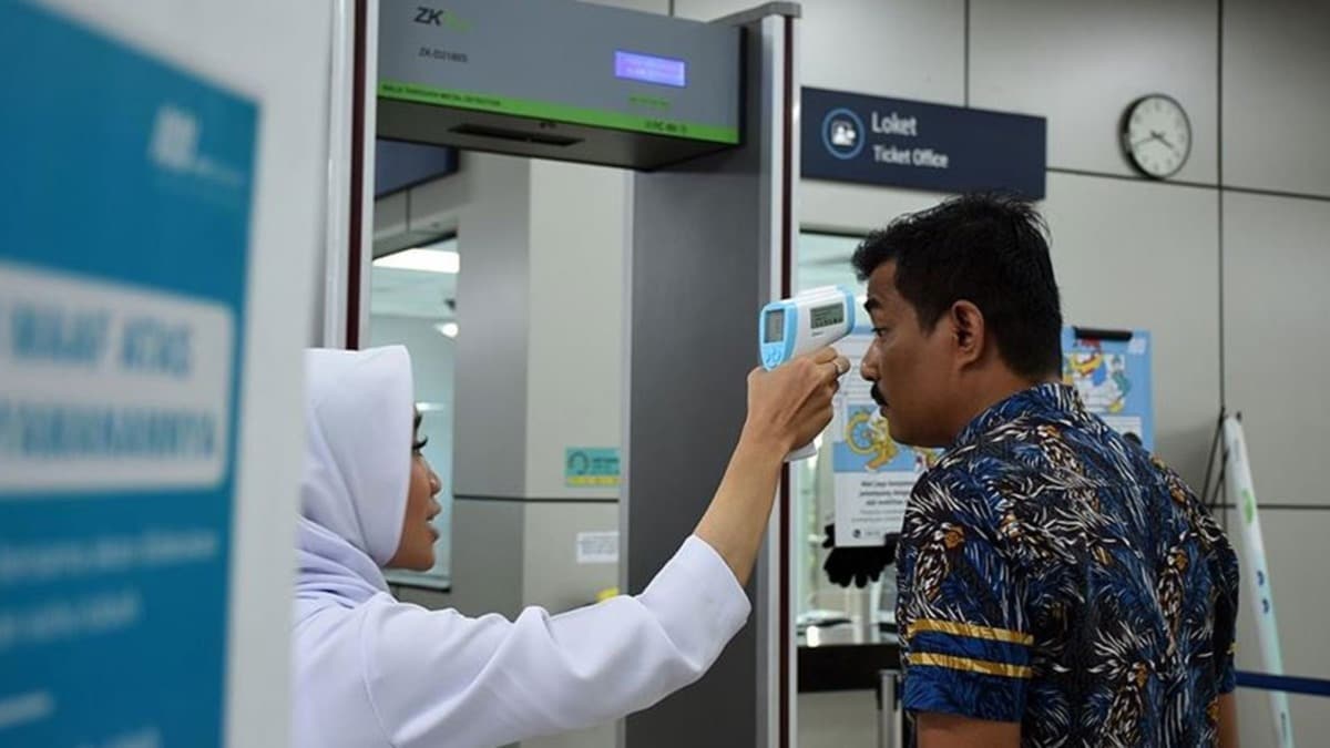 Endonezya'da yeni tip koronavirs nedeniyle ilk lm