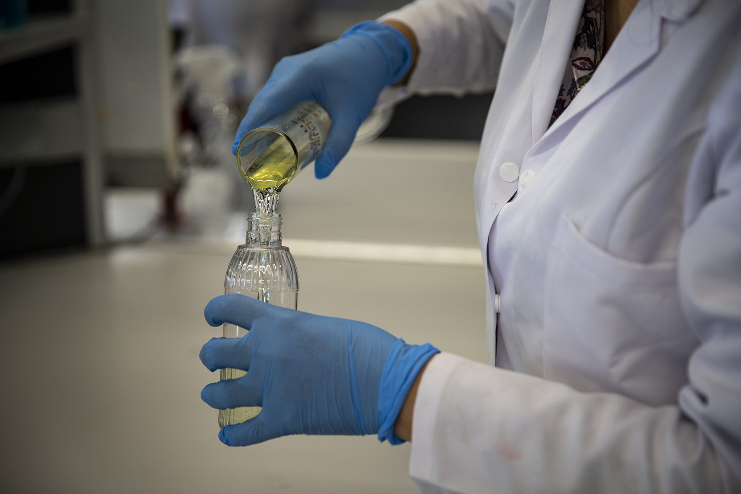 Sat��larda patlama ya�and�! Talebe yeti�emiyorlar