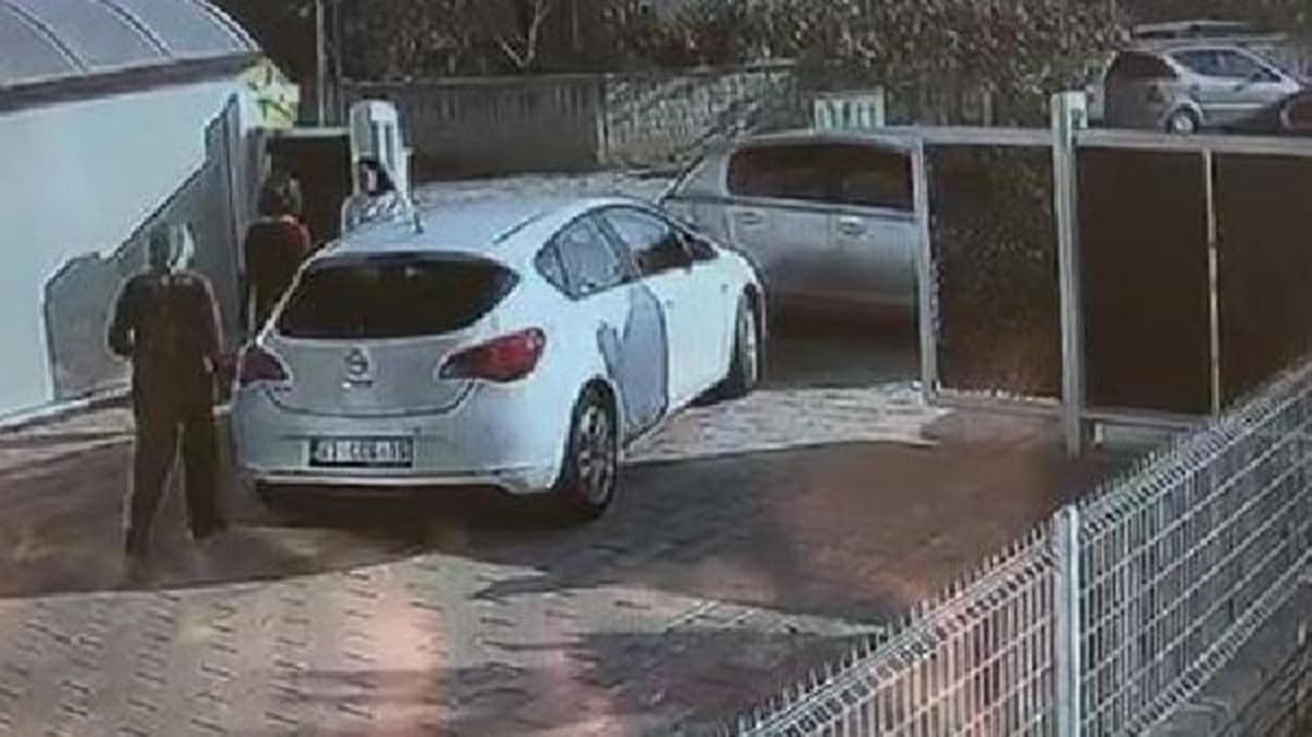 Park tartmasnda kadnn kaburgasn kran retim grevlisine tahliye 