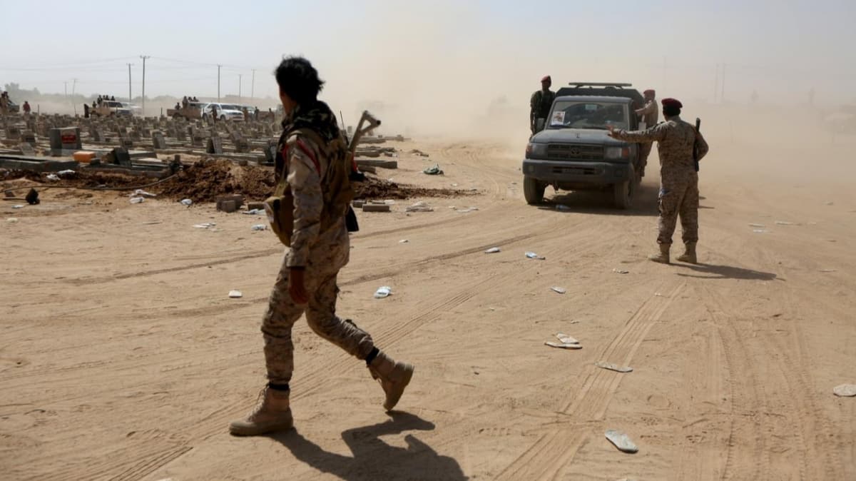 Yemen'de Husiler saldrd: 11 l