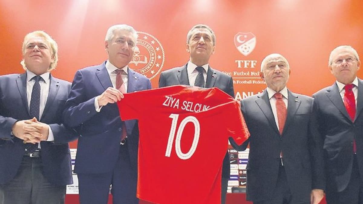 D�nyada bir ilk! Hakem Meslek Lisesi a��l�yor