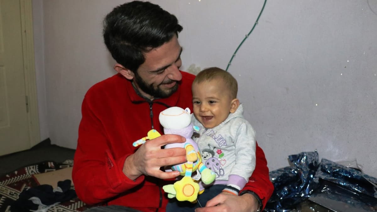 Trk Kzlay 'evleri enlendiriyor'