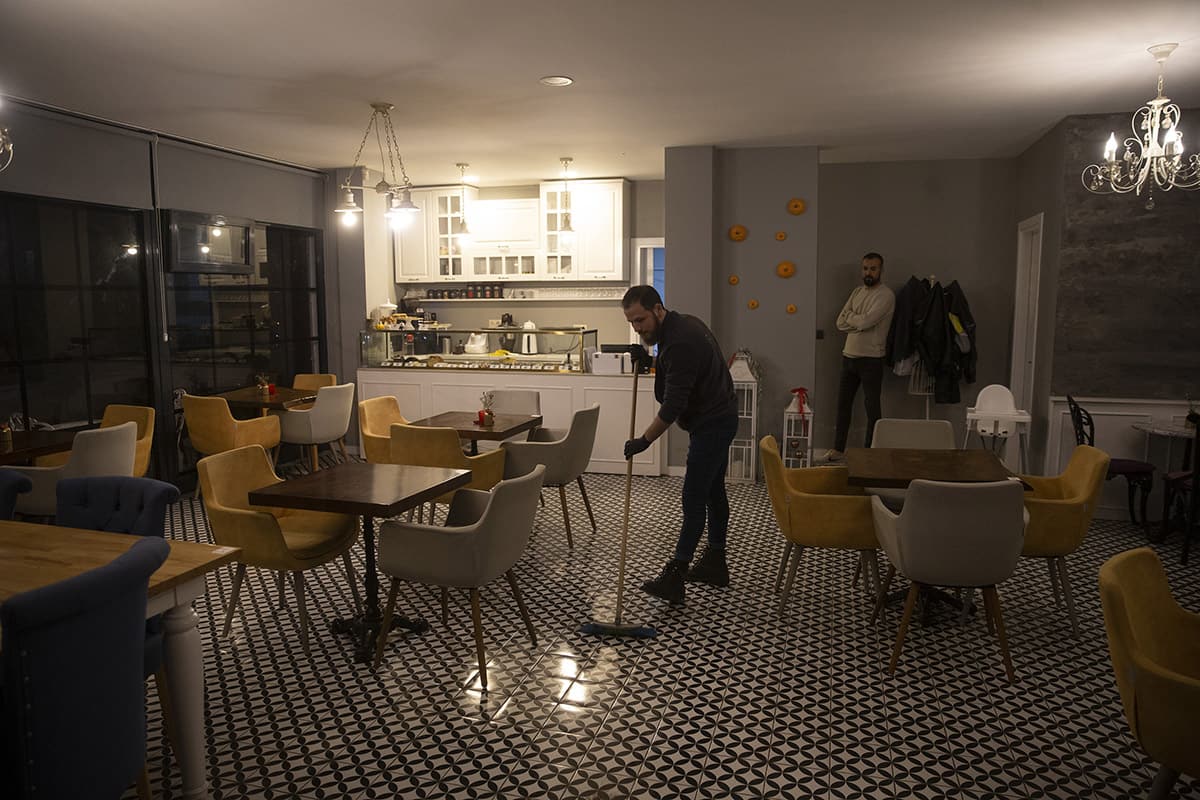 ��i�leri Bakanl��� genelgesi ile 00.00 itibar�yla durduruldu