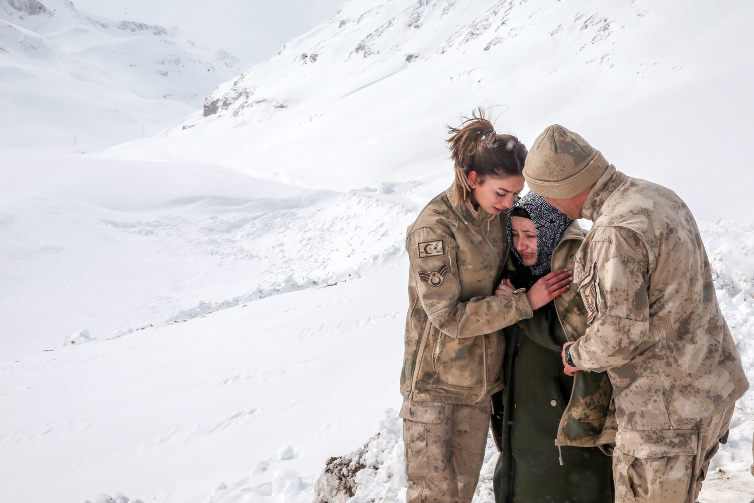 Y�reklerindeki ate� hala taze... �ehit ailelerinin duyguland�ran anlar�