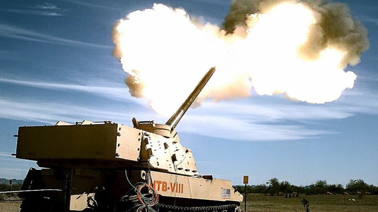 Geli�tirilmi� ob�s ERCA, hedefi 65 km'den vurdu