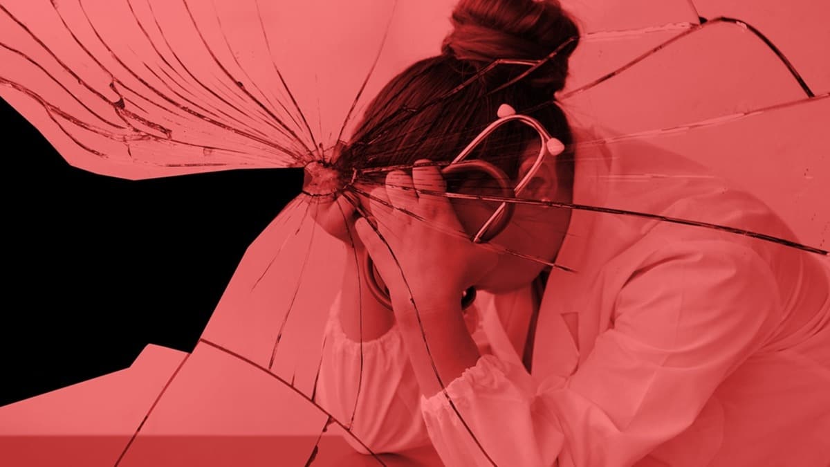 Koronavirs kabusu sryor! Hayatn kaybeden kii says 10 bini at