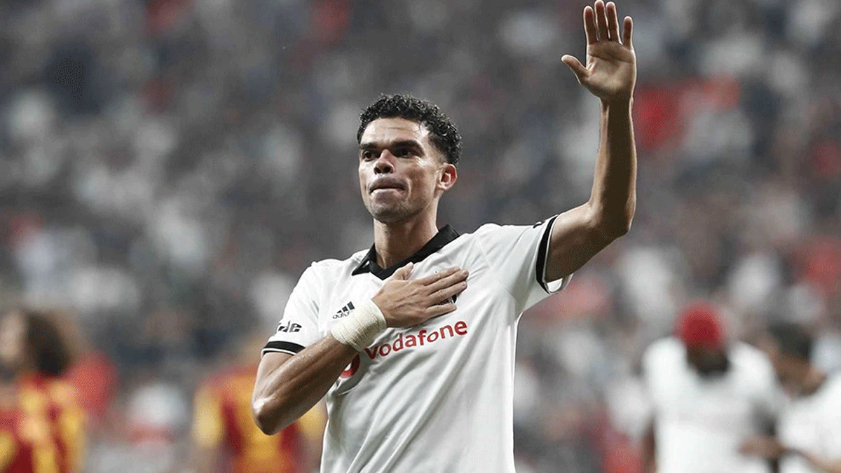 Pepe'den mesaj var: 'Bu d��manla hep birlikte sava�mal�y�z'