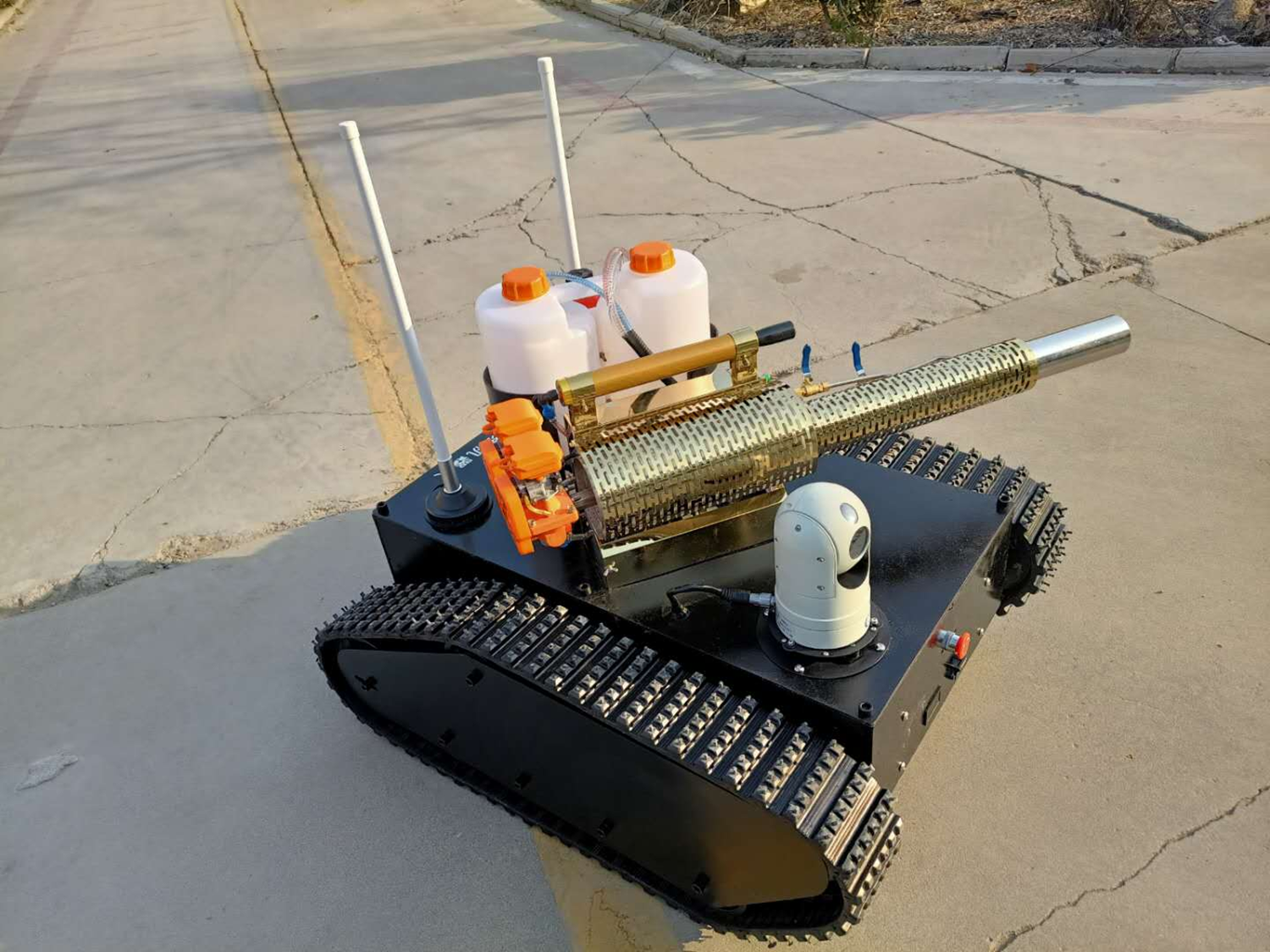 Koronavir�sle m�cadele i�in robot geli�tirdiler