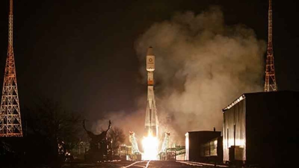 OneWeb 34 uydusunu uzaya gnderdi