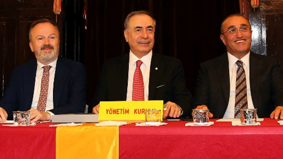 Galatasaray y�netimi koronavir�s testine giriyor!