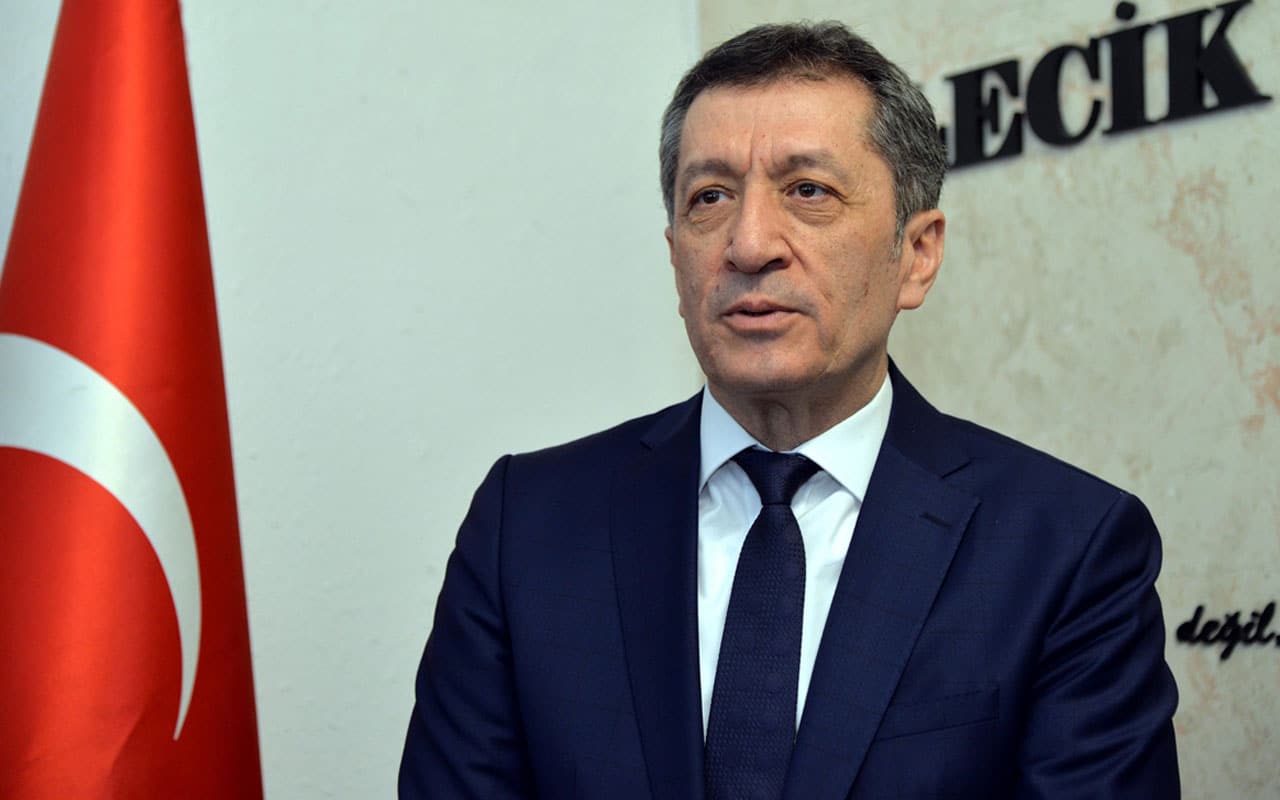 Bakan Sel�uk'tan Adnan Menderes'in idam g�r�nt�lerine ili�kin a��klama