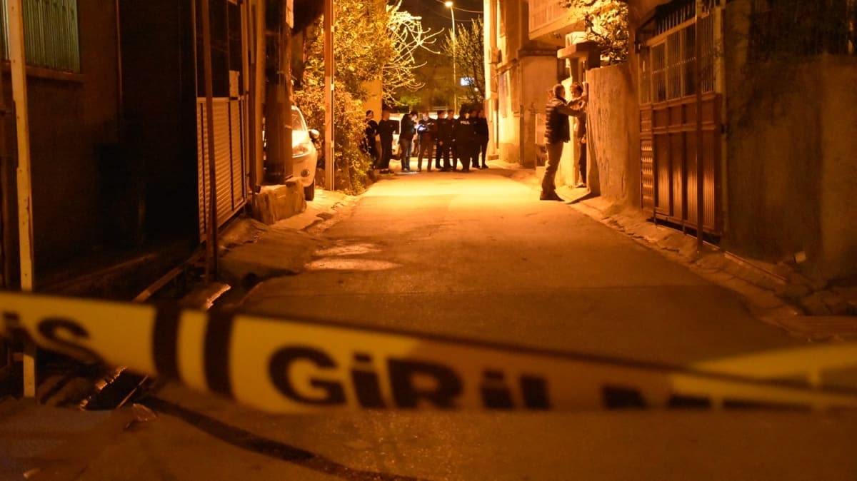 Adana'da dehet anlar: l ve yarallar var