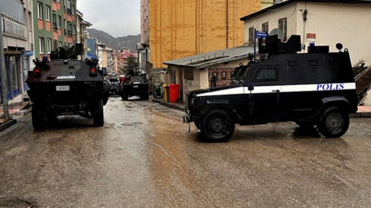 Bitlis'te 16 ky ve mezralarnda uygulanan sokaa kma yasa kaldrld