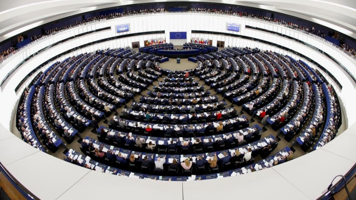 Avrupa Parlamentosu'ndan olaanst 'koronavirs' toplants 