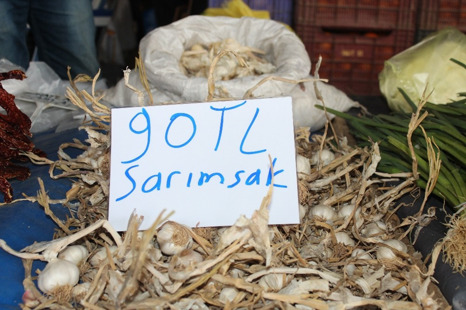 Koronavir�s sonras� sar�msak fiyatlar�nda b�y�k art��