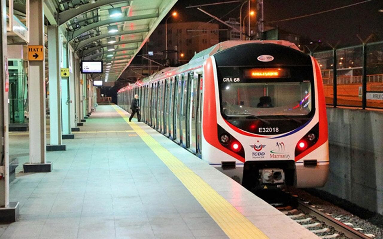 Marmaray ve Ba�kentray'da yolcu say�s� ciddi oranda azald�