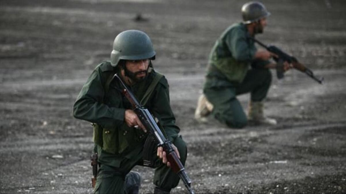 Pakistan'da silahl saldrda 2 asker ld 