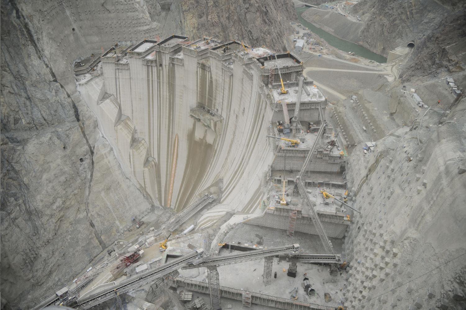 193 metreye ula��ld�