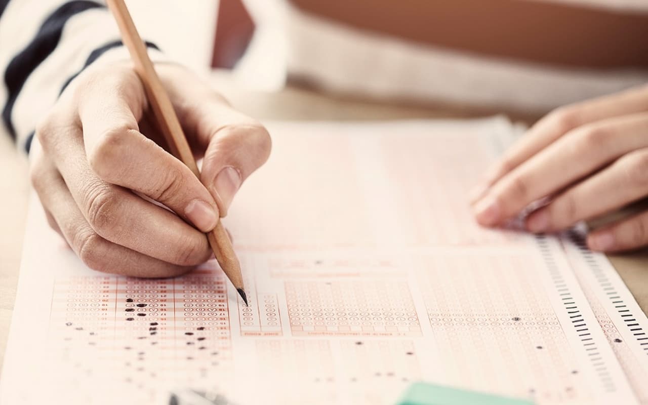 LGS s�zel say�sal �rnek sorular�: LGS Mart ay� �rnek soru kitap���� yay�nland�!